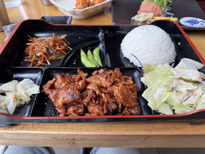 Tomo Sushi & Teriyaki photo 5