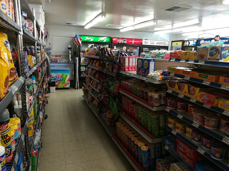 Memorial Beach Market photo 5