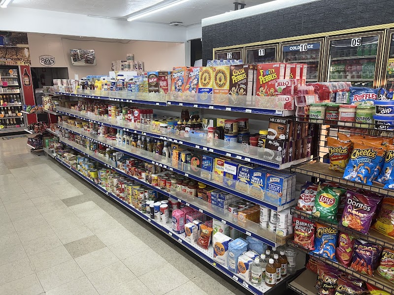 A&A Snack Market photo 2