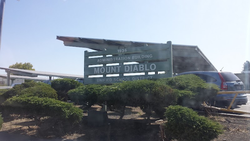 MDUSD admin bldg photo 2