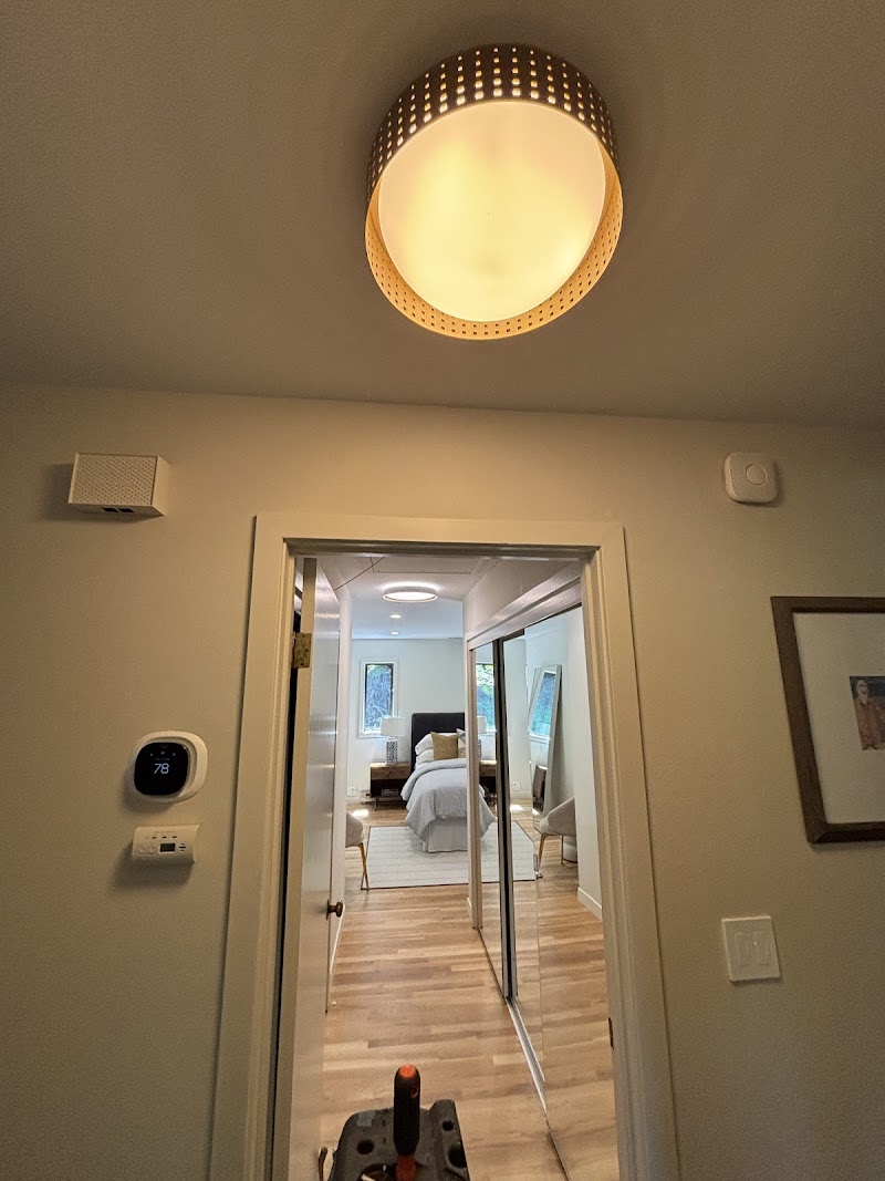 Eleos Electric photo 5