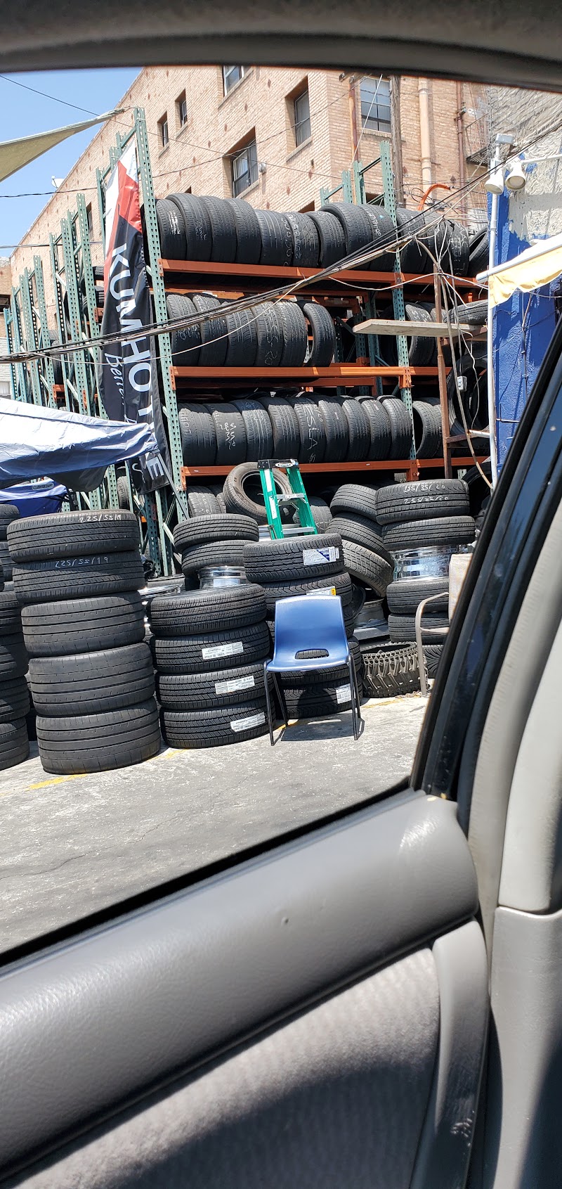 L.A. Tires photo 3