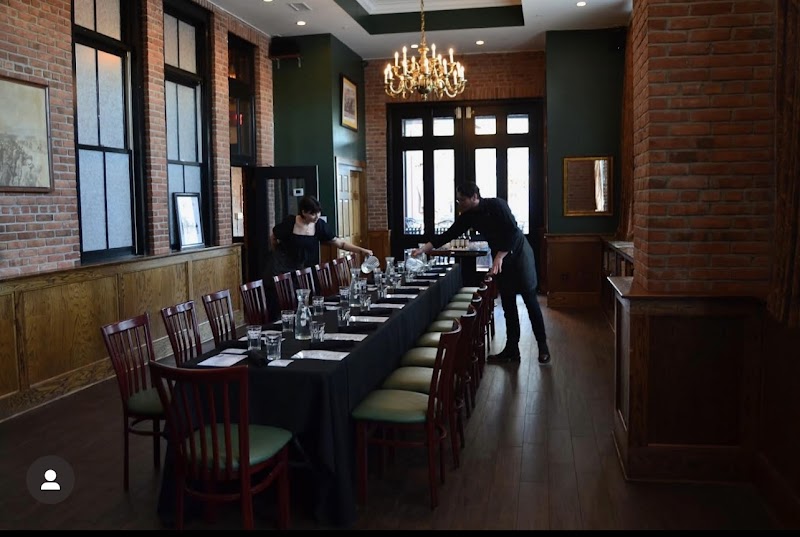 Harvey's Restaurant and Bar photo 3