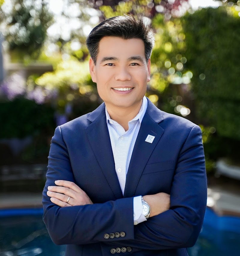 Photo of Triet Nguyen, REALTOR-Broker | Tera Real Estate