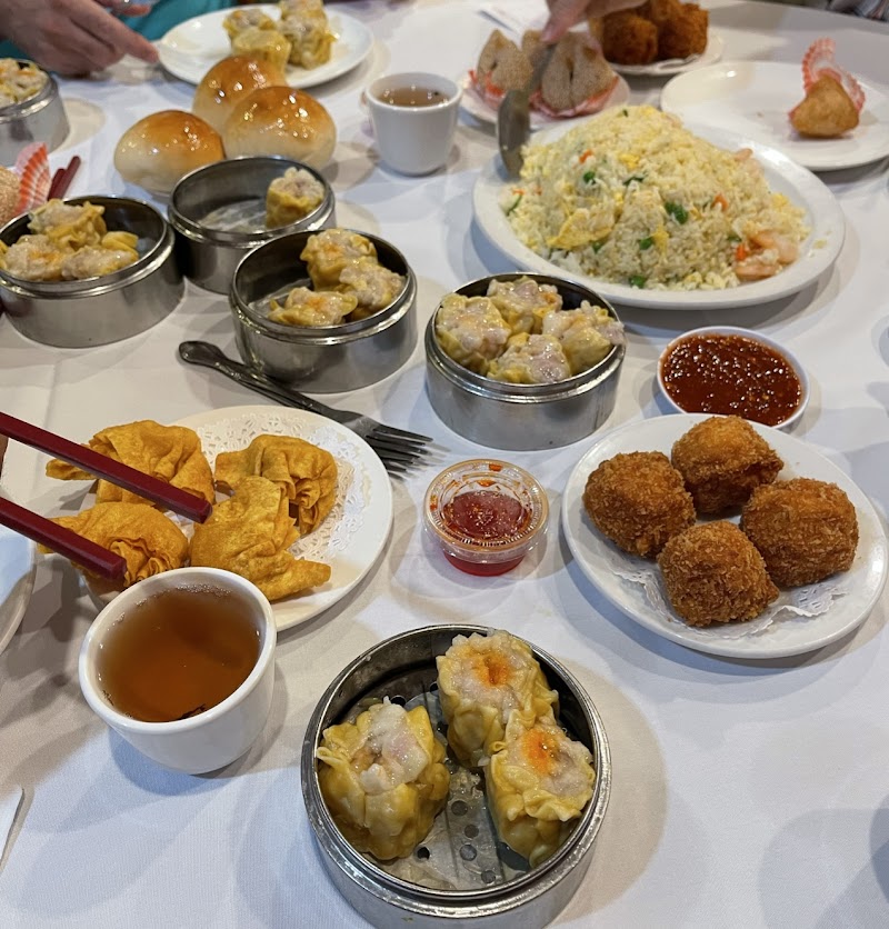 Golden Dragon Restaurant photo 4