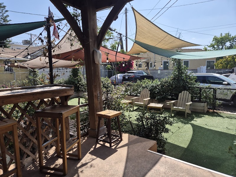 Photo of Muddy Paw Coffee & Park Eagle Rock