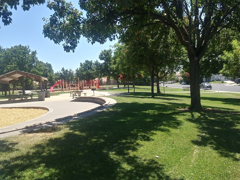 Ridgeview Park photo 3