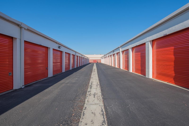 Public Storage photo 2