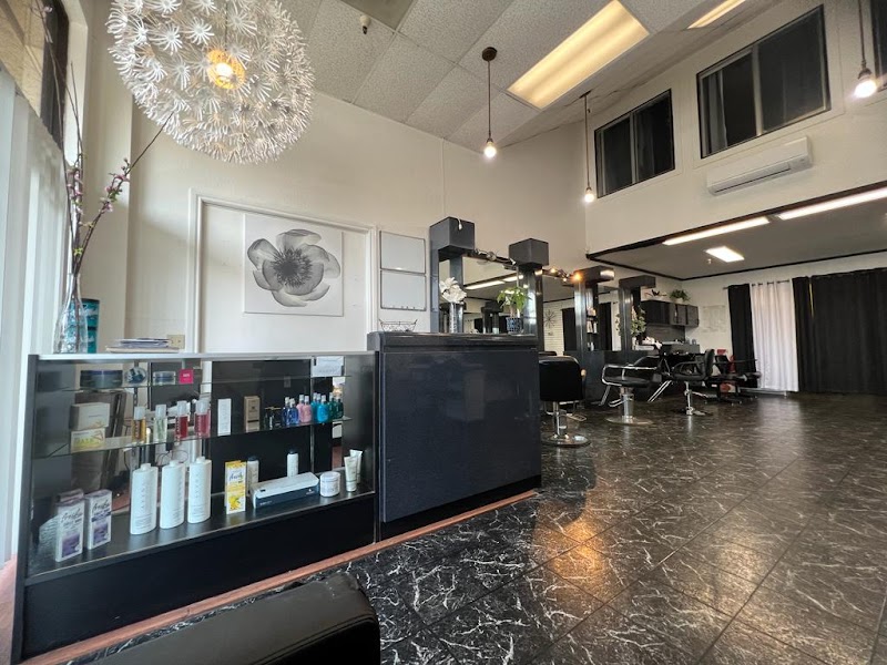 Razors & Scissors Salon photo 4