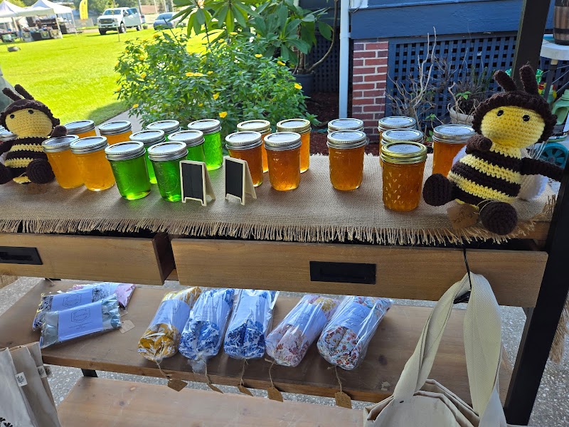 The Hive & Harvest Market photo 4