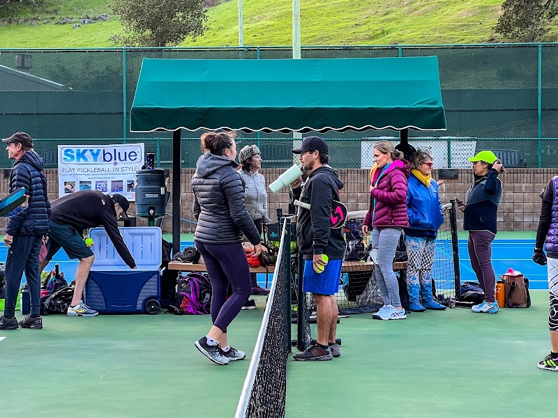 Cañon Swim & Tennis Club photo 4
