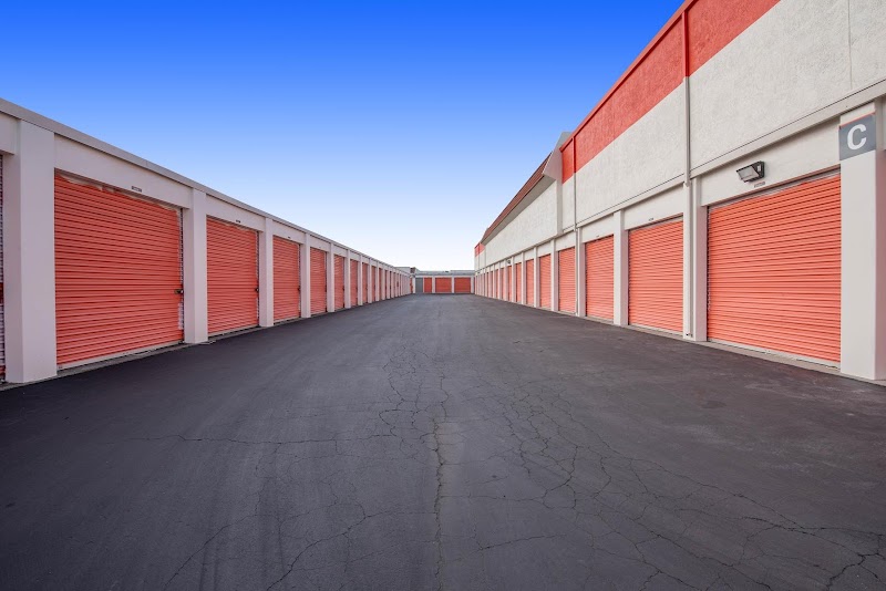 Public Storage photo 2