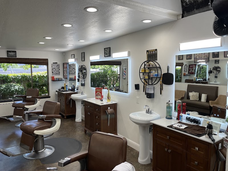 Photo of Frank’s Barbershop