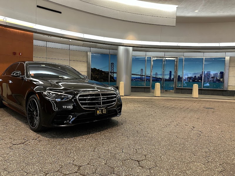 MGL Limo - Executive Black Car photo 4