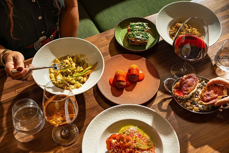 Folia Bar & Kitchen photo 3