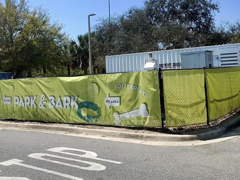 Photo of Okahumpka Plaza Pet Area