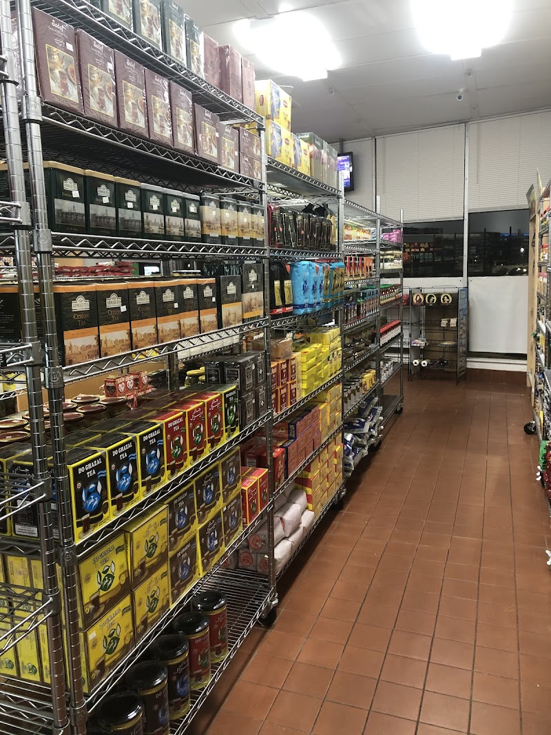 Hazey market and smoke photo 5