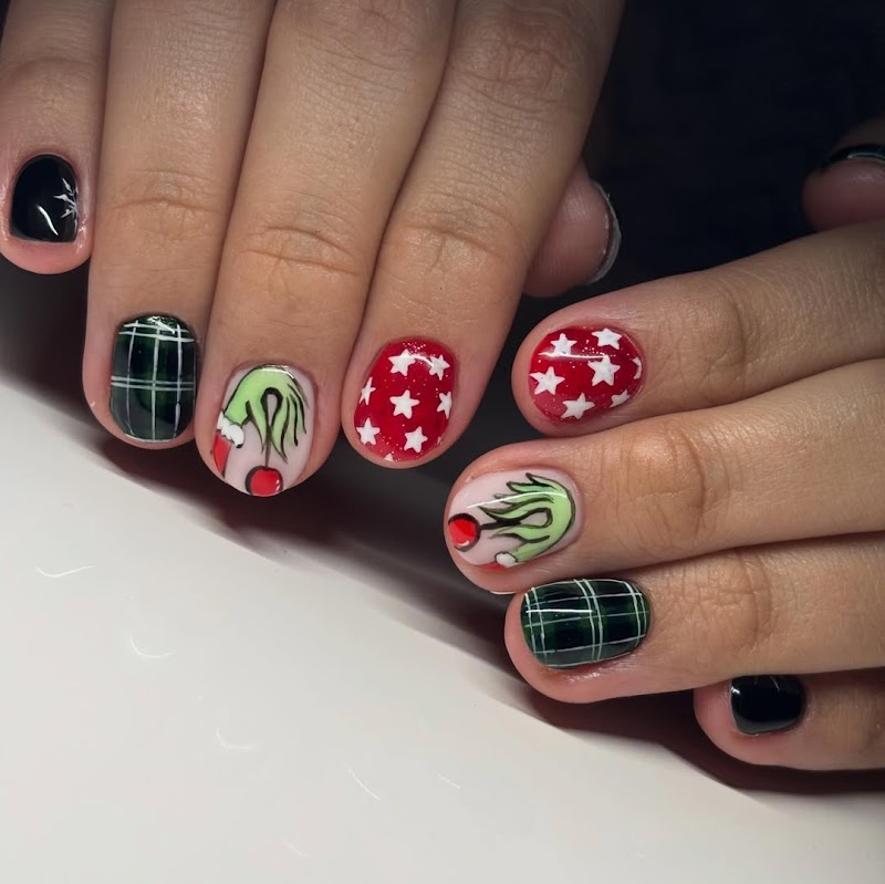Nails Pro photo 3