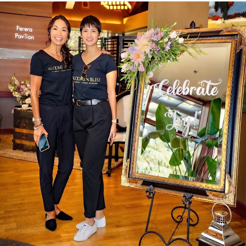 Blooms 'N Bliss Floral + Event Styling + All Inclusive Picnic Services photo 3