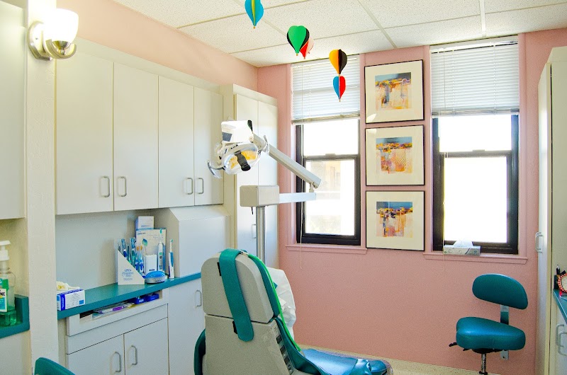 Photo of Raynato Castro, DDS