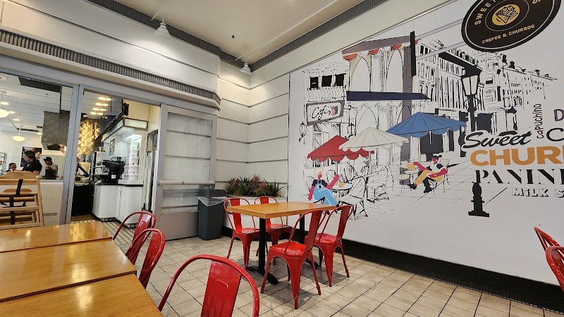 Sweet Berry’s Crepes & Churros photo 5