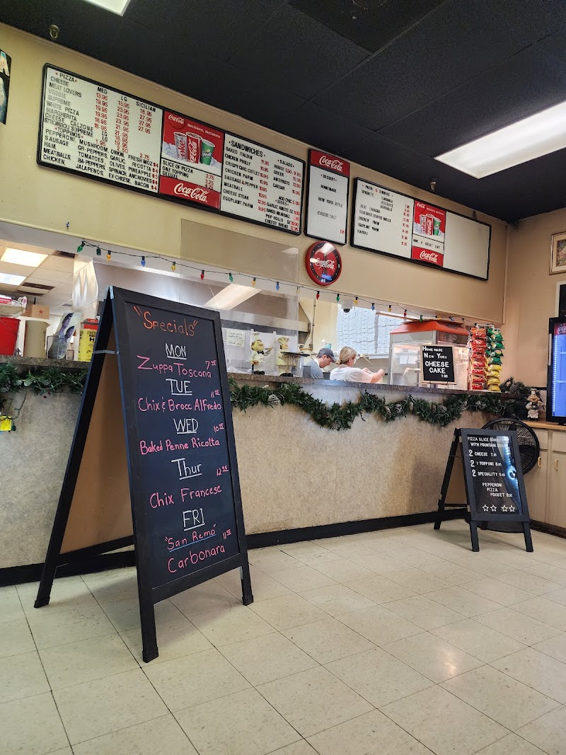 San REMO Pizza Restaurant photo 3