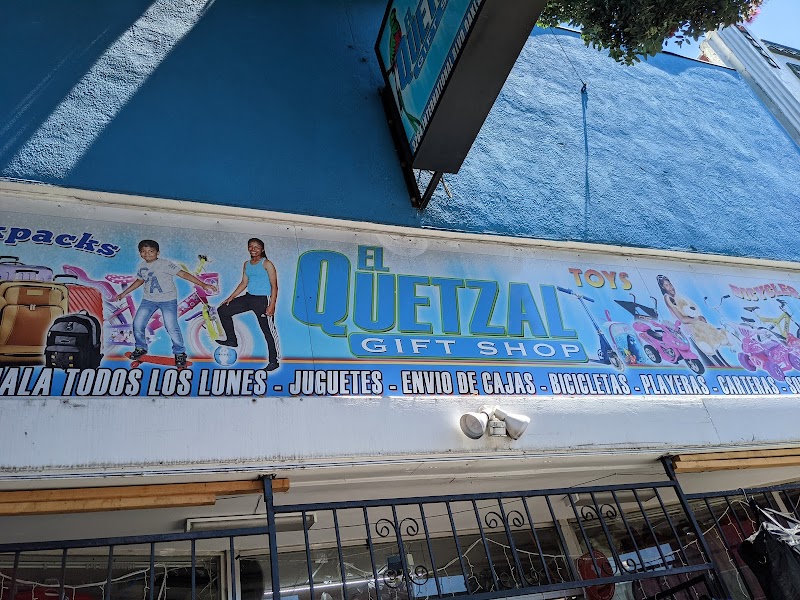 El Quetzal Gift Shop photo 3