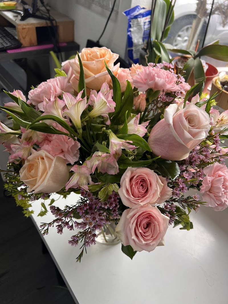 Gigi's Florist photo 3