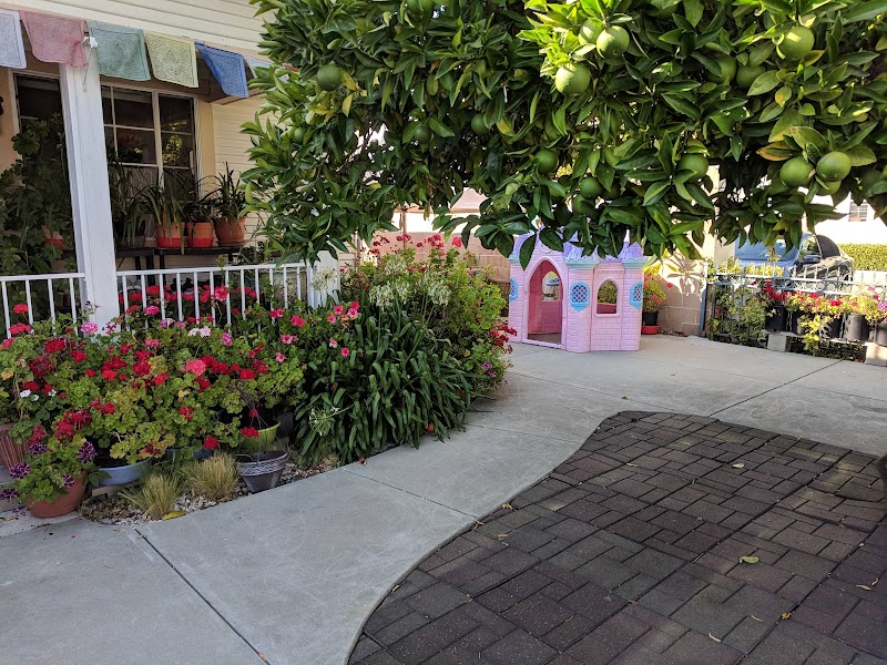 Young Giggles Child Care Center photo 2
