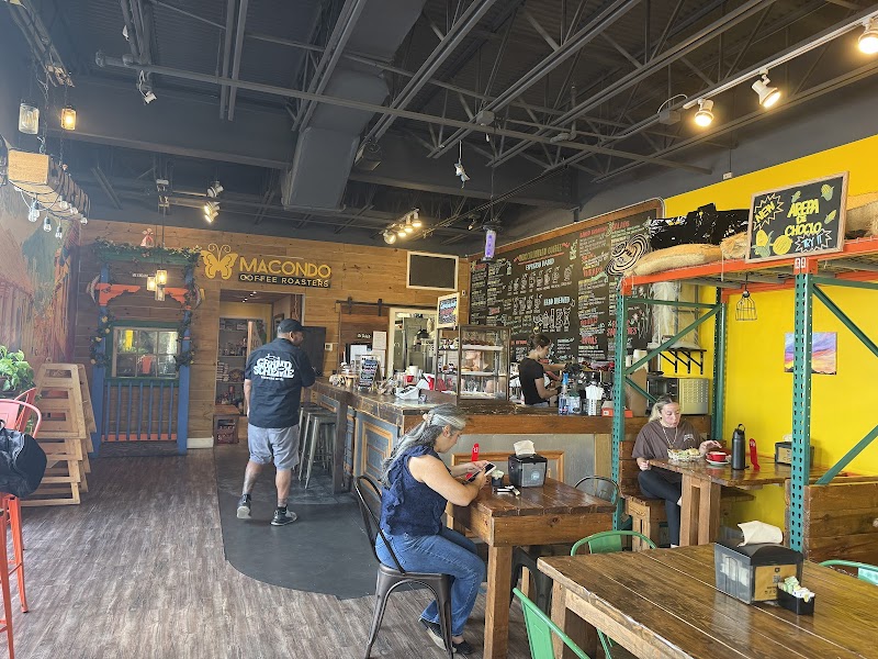 Macondo Coffee Roasters - Wesley Chapel photo 2