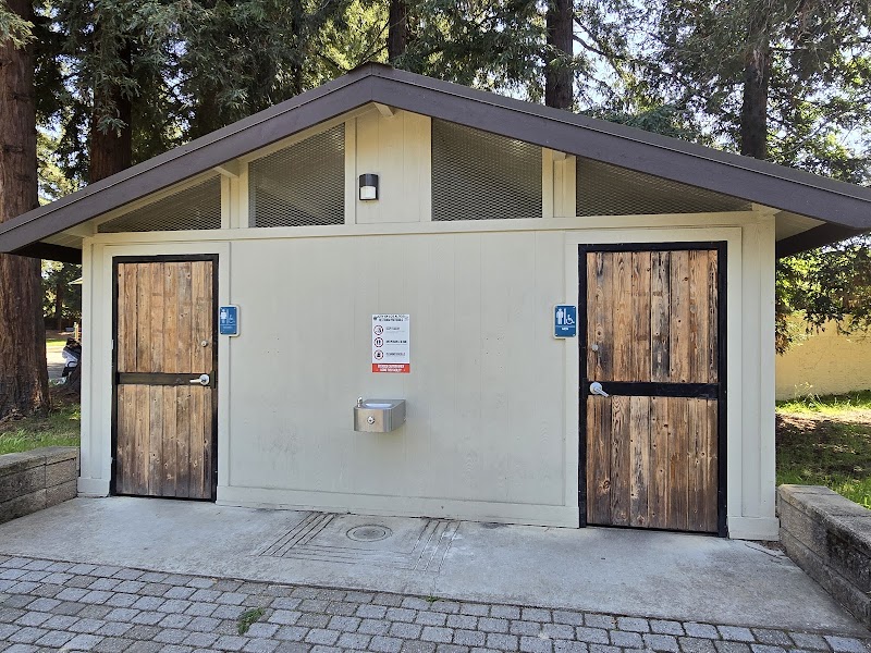 McKenzie Park photo 3