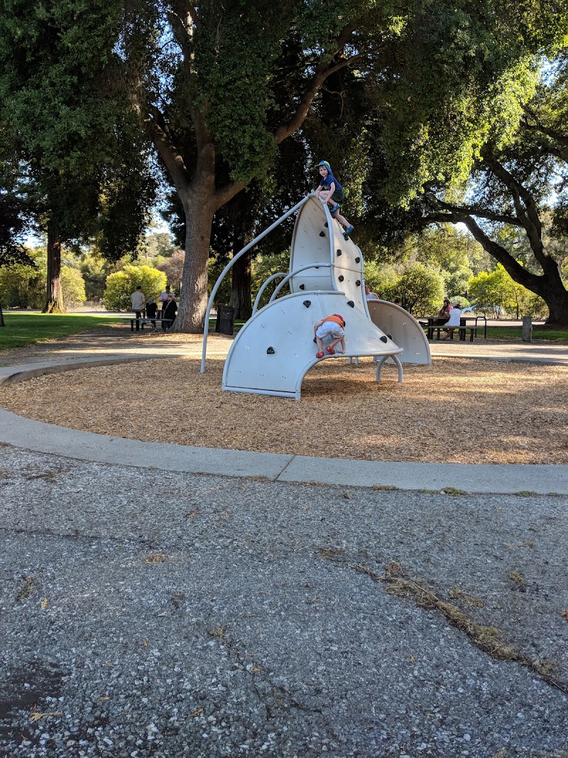 McKenzie Park photo 5
