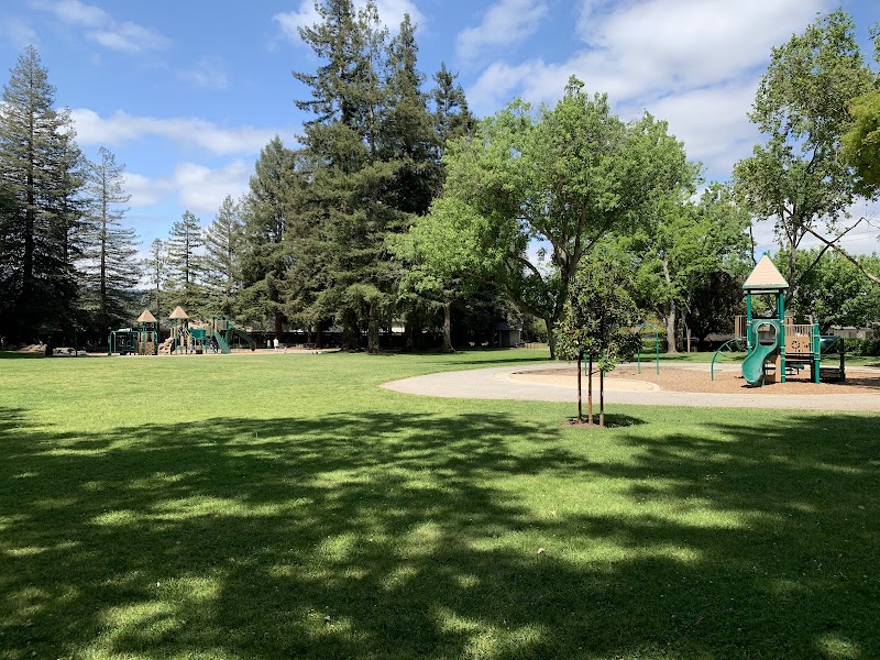 McKenzie Park photo 2