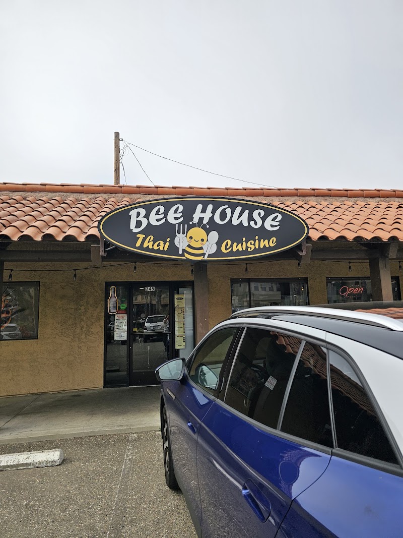 Bee House Thai Cuisine