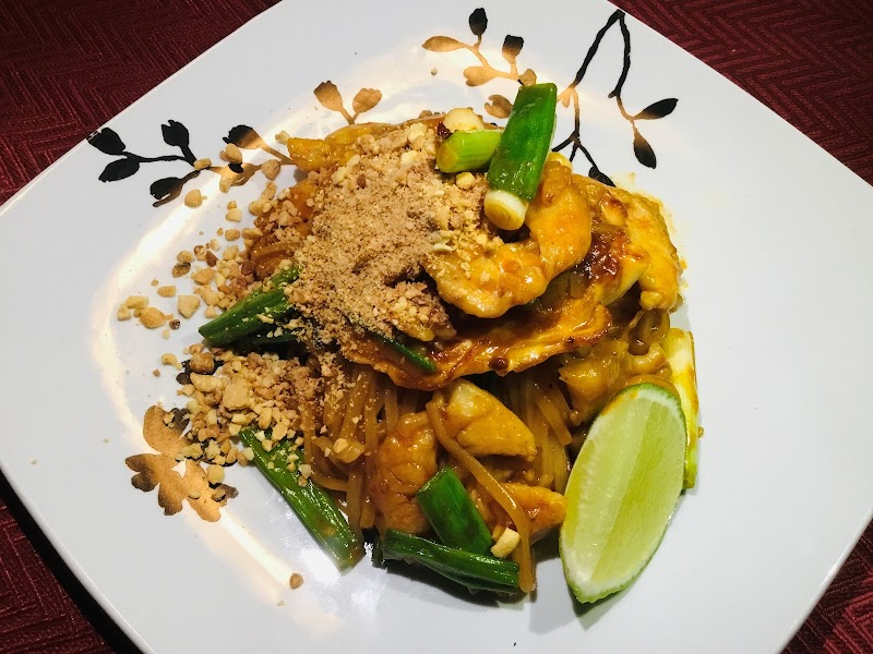 Bee House Thai Cuisine photo 2