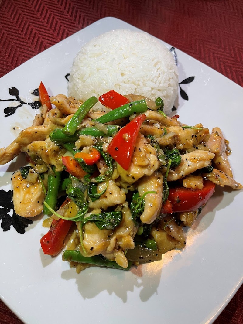 Bee House Thai Cuisine photo 3