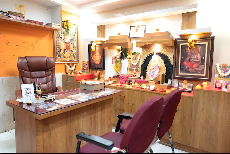 Indian Astrologer & Psychic Master photo 3