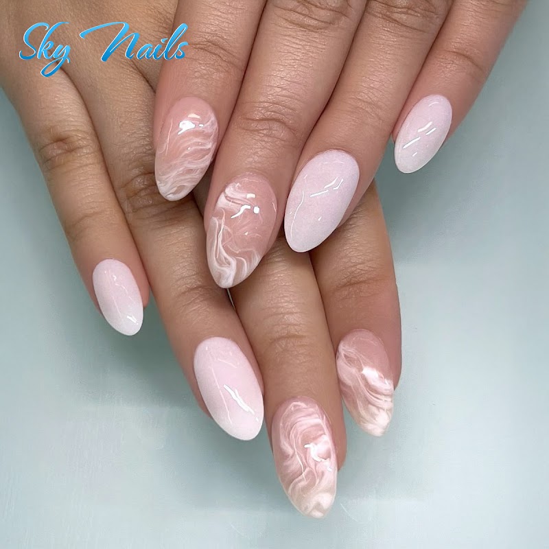 Sky Nails photo 2