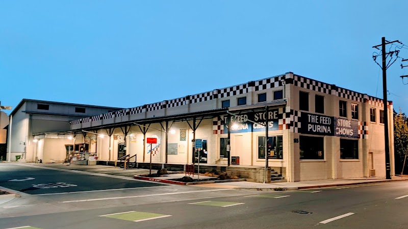 The Feed Store, Inc. photo 3