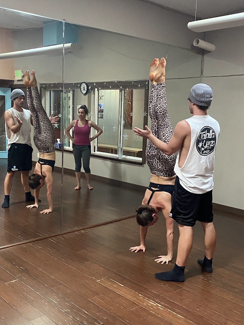 Sonoma Like It Hot Yoga photo 3