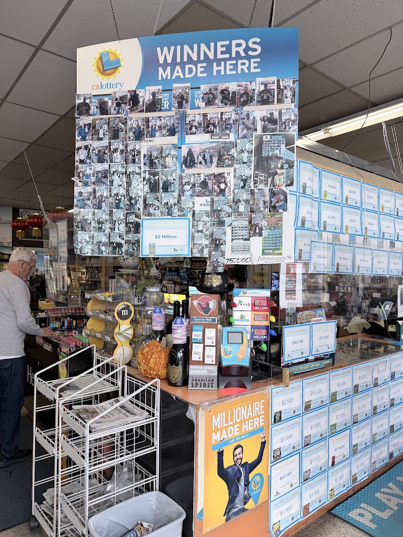 Hoppy’s Food Mart photo 3
