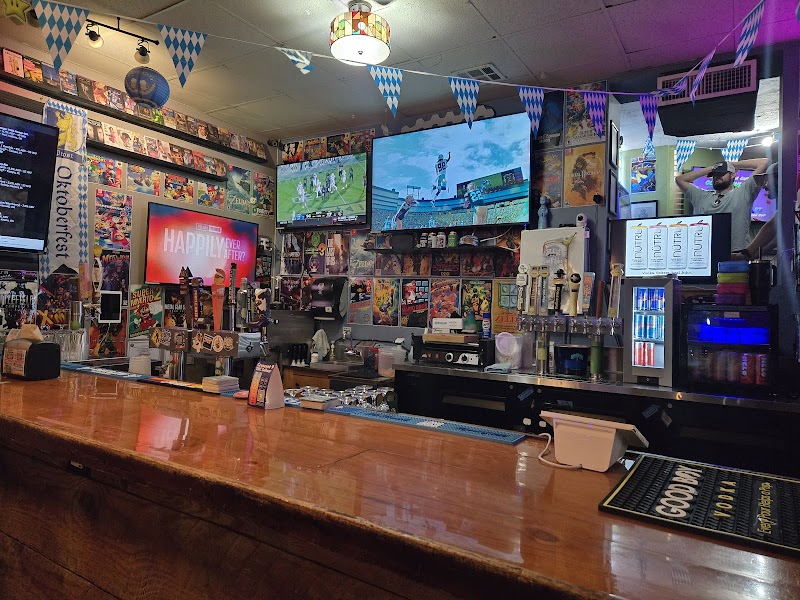 Right Around the Corner Arcade Bar photo 3