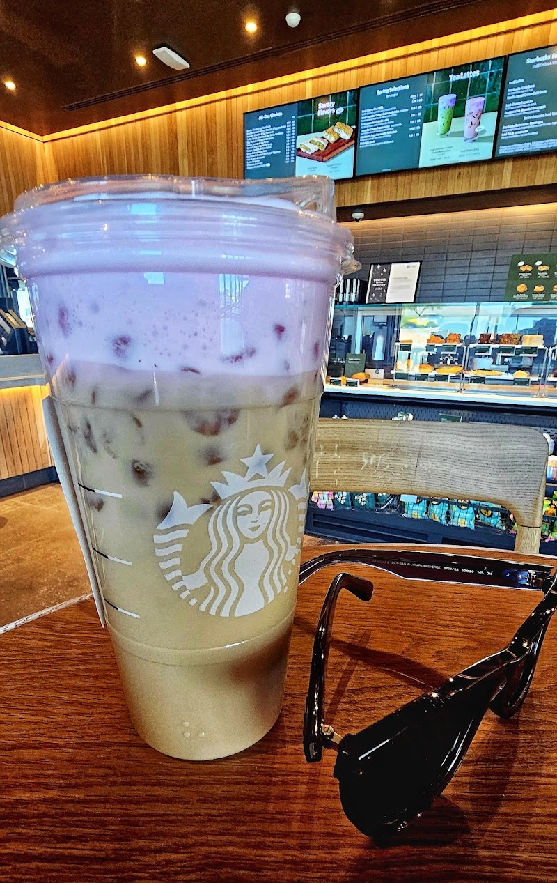 Starbucks Coffee Company photo 2