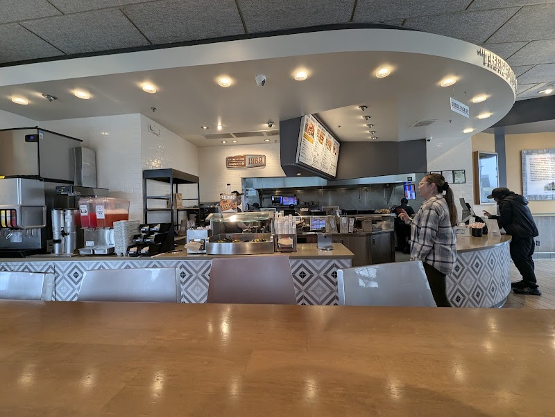 Habit Burger & Grill photo 4