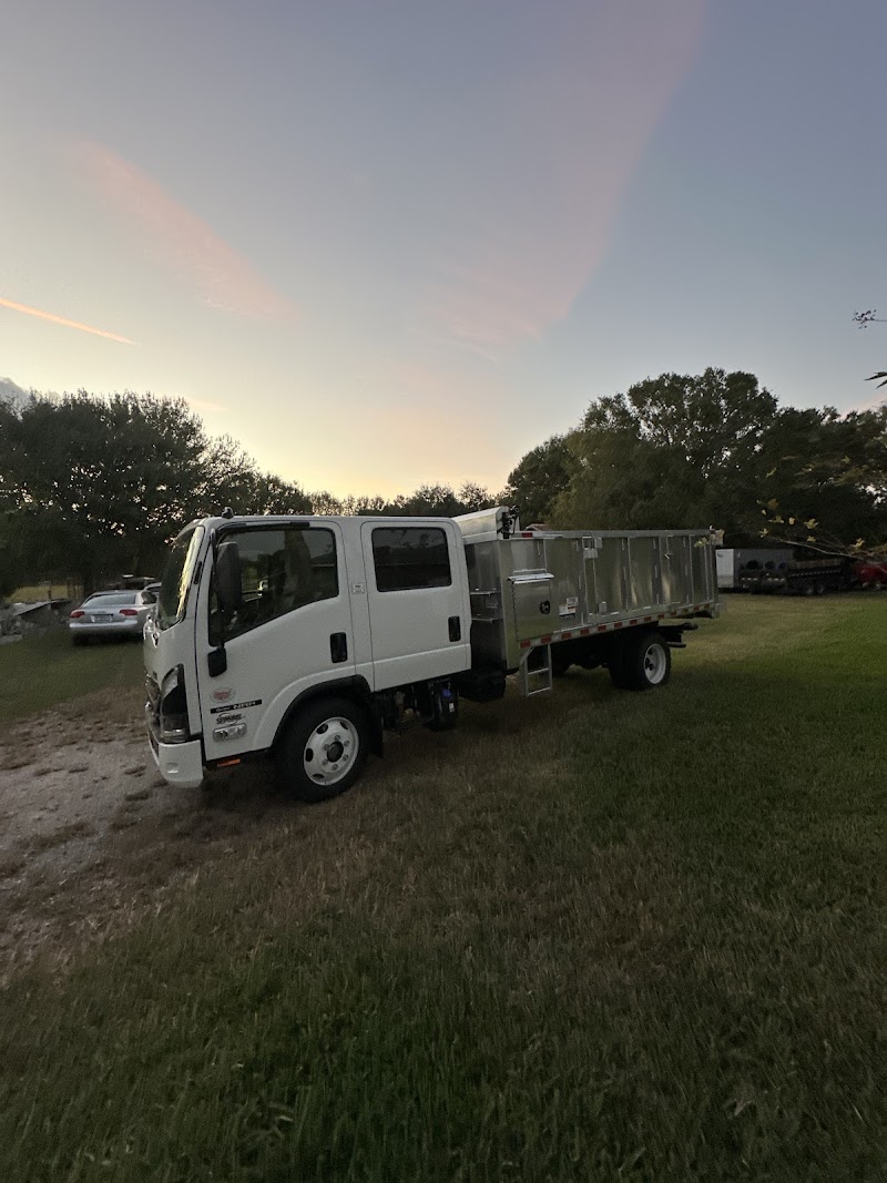 Stingray Isuzu Trucks photo 4