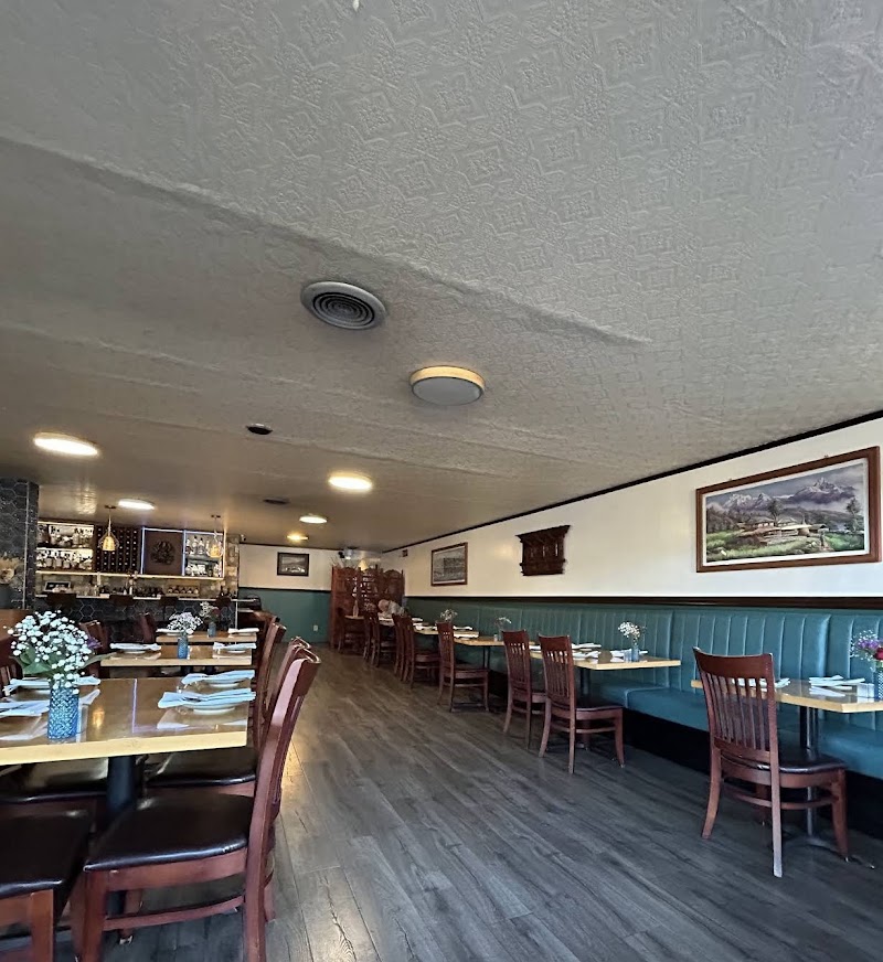Everest Kitchen Restaurant & Bar photo 5