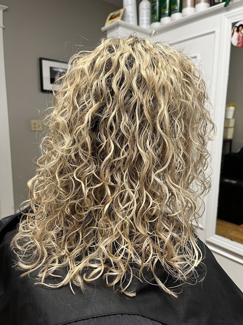 Luxe Curls by Meg photo 3