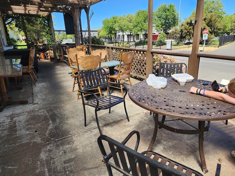 Photo of Traballo’s Backyard BBQ