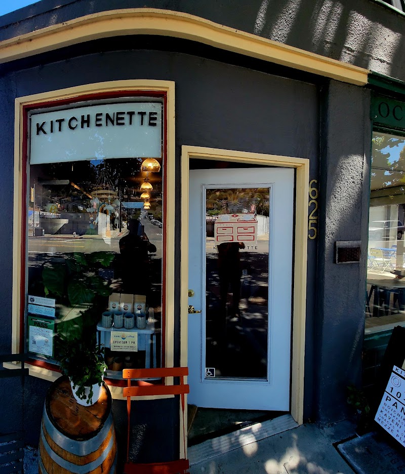 Photo of Kitchenette