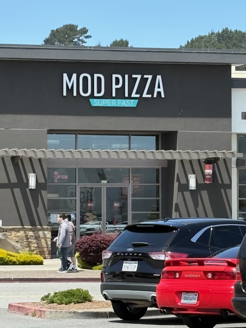 MOD Pizza photo 5